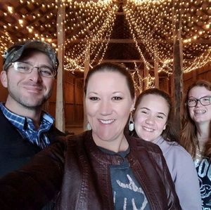 Meet your Posher, Dawn